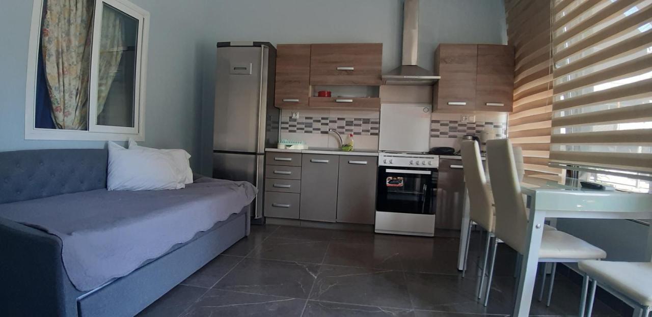 Soula'S Sunshine Apartments Nea Karvali Eksteriør bilde